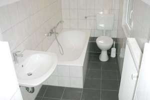 LORENZ-Angebot in WAT: Sehr zentral. Freist. 2-Fam.-Altbau. Größtenteils modernisiert. Ca.205 m² Wfl – Die vollständige Adresse der Immobilie erhältst du vom Anbieter., 44866 Wattenscheid-Mitte, Bochum – Vorschaubild 5