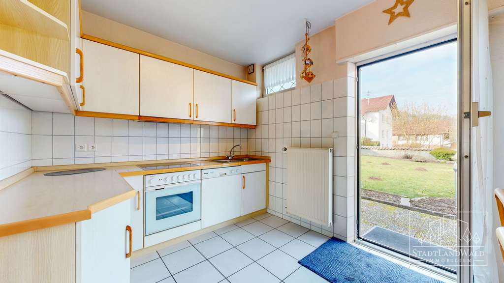 Immobilie in Fischbach bei Dahn - Wohnen mit Weitblick – Großzügiges Einfamilienhaus in ruhiger Lage von Fischbach - Bild 1