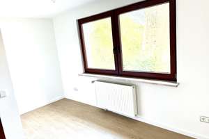Frisch renoviertes Reihenhaus mit Garten in verkehrsgünstiger Lage in Eidelstedt – Lampéstraße 18 h, 22523 Eidelstedt, Hamburg – Vorschaubild 13
