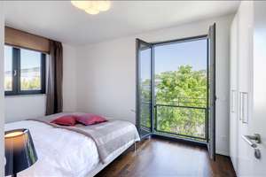 Möbliert: 2‑Zimmer Dachterrassenwohnung nahe Englischem Garten – Die vollständige Adresse der Immobilie erhältst du vom Anbieter., 81925 Oberföhring, München – Vorschaubild 4