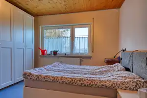 Zweifamilienhaus mit Einliegerwohnung für Kapitalanleger geeignet – Hochtaunuskreis – Vorschaubild 8