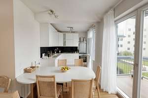 Top-Kapitalanlage mit konstanter Vermietung 3-ZKB mit Balkon – Die vollständige Adresse der Immobilie erhältst du vom Anbieter., 86167 Lechhausen-West, Augsburg – Vorschaubild 4