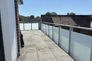 Moderne Wohnung über 2 Etagen mit großzügiger Dachterrasse und PKW-Stellplatz! – Die vollständige Adresse der Immobilie erhältst du vom Anbieter., 26789 Leer (Ostfriesland) – Vorschaubild 9