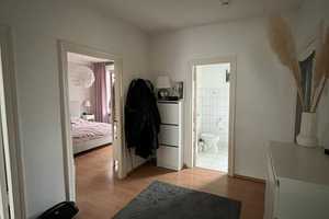 Gut geschnittene, gepflegte 2-Zimmer-Wohnung mit Balkon im Bürgermeisterviertel (Hammerschmidtplatz) – Oehlerstraße 6, 47798 Krefeld – Vorschaubild 2