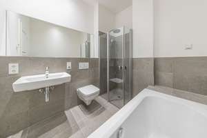 *** 3-Zimmer, Sprossenfenster, hohe Decken * 2 Balkone * Parkett * Fußbodenheizung * TG *** – Straße der Nationen 80, 9111 Zentrum, Chemnitz – Vorschaubild 9