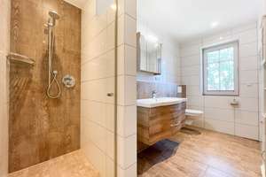 La Dolce Vita daheim! Junge Stadtvilla im mediterranen Stil mit Pool, PV-Anlage und Feldblick! – Die vollständige Adresse der Immobilie erhältst du vom Anbieter., 49716 Meppen – Vorschaubild 38