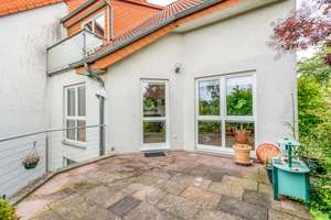 Großes Einfamilienhaus mit Einliegerwohnung in begehrter Wohnlage von Nikolausberg zur Miete – Die vollständige Adresse der Immobilie erhältst du vom Anbieter., 37077 Nikolausberg, Göttingen – Vorschaubild 4