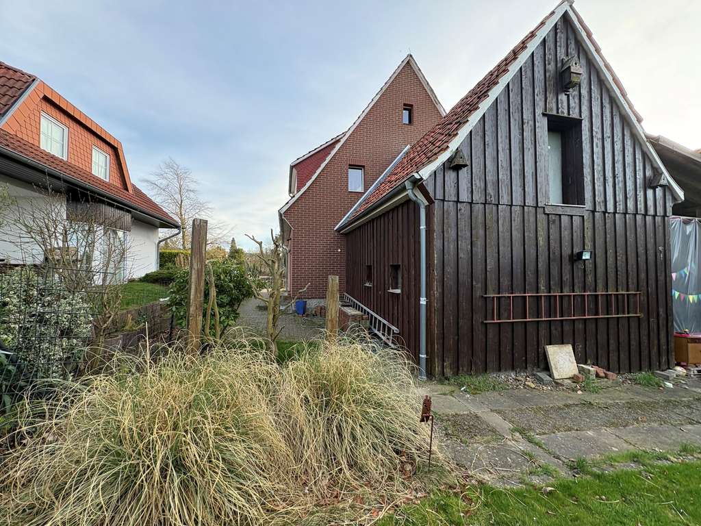 Immobilie in Obernkirchen - Familienfreundliches Einfamilienhaus mit Garten - Bild 2