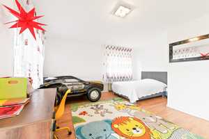 Property thumbnail 12