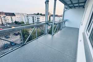 ​3.5 Zimmer- Charmante Wohnung mit zwei sonnigen Balkonen in zentraler Offenbacher City-Lage ✨