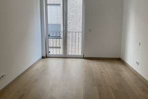 Herrliche 3-Zimmer-Wohnung 83 m² im Erdgeschoss in Stuttgart-West direkt am Berliner Platz – Die vollständige Adresse der Immobilie erhältst du vom Anbieter., 70174 Rosenberg, Stuttgart – Vorschaubild 15