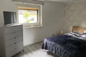 Gepflegtes Siedlerhaus mit drei Zimmern für max. 3 Personen – Karlstraße 110, 47178 Duisburg – Vorschaubild 8