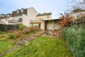 Solides Einfamilienhaus zur Modernisierung auf großem Grundstück in beliebter Lage von Dottendorf – Bonn – Vorschaubild 8