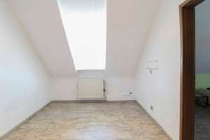 Provisionsfrei: Gepflegte Doppelhaushälfte mit Garten, ideal für junge Familien und Paare – Die vollständige Adresse der Immobilie erhältst du vom Anbieter., 30459 Oberricklingen, Hannover – Vorschaubild 9