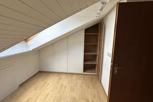"Perfektes Haus mit Freiraum“-Familienleben und sichere Kapitalanlage – Die vollständige Adresse der Immobilie erhältst du vom Anbieter., 70565 Fasanenhof, Stuttgart – Vorschaubild 23