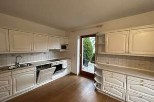 Viel Platz für die Familie – Wohnhaus mit Garten in Ortenburg – Die vollständige Adresse der Immobilie erhältst du vom Anbieter., 94496 Ortenburg – Vorschaubild 6