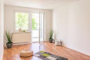 Balkonwohnung in begrünter Wohnlage – Sterzelstr. 30, 9117 Siegmar, Chemnitz – Vorschaubild 2