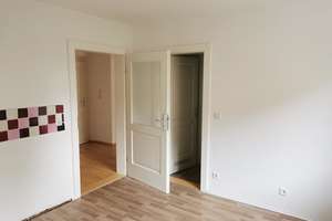 Gepflegte und helle 4 Zimmer-Altstadtwohnung mit Garage – Die vollständige Adresse der Immobilie erhältst du vom Anbieter., 85049 Mitte, Ingolstadt – Vorschaubild 13