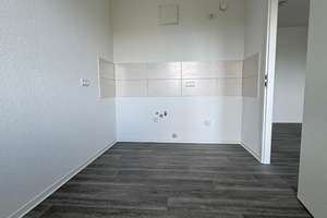 Attraktive Zwei-Zimmerwohnung mit Balkon! – Lerchenwuhne 173, 39128 Neustädter Feld, Magdeburg – Vorschaubild 5