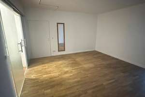 Wohnung mit EBK und großem Balkon  in Wandsbek