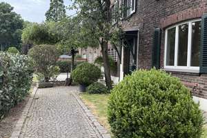 In dieser einzigartigen Wohnung verschmilzt historischer Charme mit zeitgemäßem Wohnkomfort – ein Zu – Die vollständige Adresse der Immobilie erhältst du vom Anbieter., 47229 Friemersheim, Duisburg – Vorschaubild 6