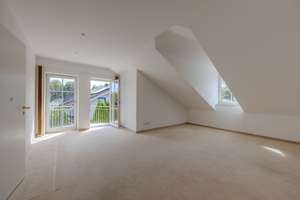 Sonniges Wohlfühlhaus in Pöcking! 3,5-Zi-Haus mit Garten und Garage, ca. 125m2 
 – Die vollständige Adresse der Immobilie erhältst du vom Anbieter., 82343 Pöcking – Vorschaubild 14