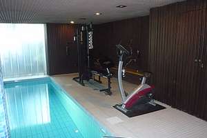 SANIERTE- IDYLLISCHE RUHIGE WOHNUNG MIT SCHWIMMBAD – Margaretenstraße 9, 40235 Grafenberg, Düsseldorf – Vorschaubild 19