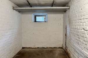 Bezugsfreie 4-Zimmer-Wohnung mit Einbauküche und zwei Balkonen in ruhiger, grüner Lage in Babelsberg – Die vollständige Adresse der Immobilie erhältst du vom Anbieter., 14482 Babelsberg Süd, Potsdam – Vorschaubild 11