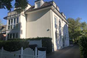 Schöne 2 Zimmer Dachgeschosswohnung mit Balkon in Heiligensee