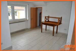 Helle u schöne 3 ZKB, Balkon, 2x Abstellkammer, TL Bad m Wa, EBK, Keller, Garage – 55583 Bad Münster am Stein-Ebernburg – Vorschaubild 9