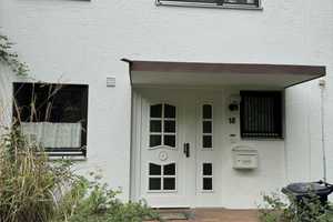 Provisionsfrei! Schönes und gepflegtes 4-Raum-Reihenhaus in Gröbenzell – Fürstenfeldbruck (Kreis) – Vorschaubild 1