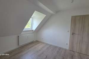 Frisch sanierte Dachgeschosswohnung in Bottrop – Fortsetzungstraße 11, 46238 Batenbrock, Bottrop – Vorschaubild 8