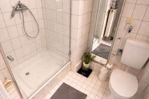 Möblierte 2 Zimmer Wohnung mit Balkon in der List – Baumbachstr. 8, 30163 List, Hannover – Vorschaubild 2