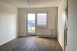 Renovierte 2 Zimmer Wohnung mit Balkon in der Nähe vom Kulkwitzer See!