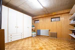Winkelbungalow Delkenheim: 130 m² Wohnfl + voll ausgebauter Keller – bis ~190 m² fürs Wohnen nutzbar – Die vollständige Adresse der Immobilie erhältst du vom Anbieter., 65205 Delkenheim, Wiesbaden – Vorschaubild 25
