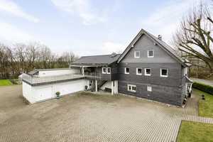Mehrgenerationenhaus mit zwei Wohneinheiten und einer  Gewerbeeinheit – Oberbergischer Kreis – Vorschaubild 6
