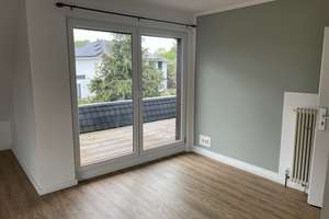 Viel Freiraum: 4-Zimmer-Wohnung in Hamburg-Sasel