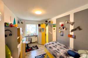 Gepflegte Doppelhaushälfte mit Garage und Garten – Rems-Murr-Kreis – Vorschaubild 8