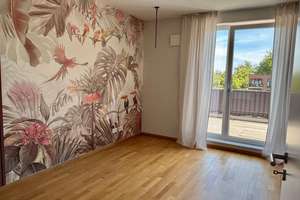 Penthouse-Feeling auf höchstem Niveau: 50 m² Süd-Dachterrasse mit Blick ins Grüne – Frahmredder 58, 22393 Sasel, Hamburg – Vorschaubild 10
