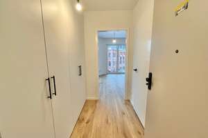 Moderne 1-Zimmer Neubauwohnung (Bj. 2023) für 1 Person mit Balkon und  Weitblick – Leverkusenstraße 40, 22761 Bahrenfeld, Hamburg – Vorschaubild 3