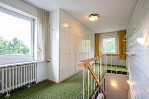 KR-Bockum! Freistehendes Ein-Zweifamilienhaus mit viel Potenzial auf parkähnlichem Sonnen-Grundstück – Die vollständige Adresse der Immobilie erhältst du vom Anbieter., 47800 Bockum, Krefeld – Vorschaubild 12