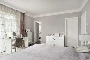 Exklusive 6 Zimmer Villa in Berlin-Biesdorf mit Sauna&Pool – Die vollständige Adresse der Immobilie erhältst du vom Anbieter., 12683 Biesdorf, Berlin – Vorschaubild 8