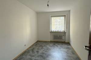 schön aufgeteilte 4-ZKB, WG geeignet mit neuer Einbauküche – Die vollständige Adresse der Immobilie erhältst du vom Anbieter., 86159 Universitätsviertel, Augsburg – Vorschaubild 10