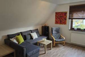 Modernisierte Doppelhaushälfte mit Einliegerwohnung, großem Garten, Terrasse und Garage – Im Ährenfeld 4, 47228 Hochemmerich, Duisburg – Vorschaubild 21