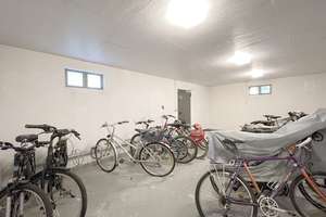 Renovierte 39 m² Süd-Balkon-Whg. + 18 m² Hobbyraum mit Bad & Küche direkt drunter, ruhige Gartenlage – Die vollständige Adresse der Immobilie erhältst du vom Anbieter., 80997 Allach, München – Vorschaubild 46