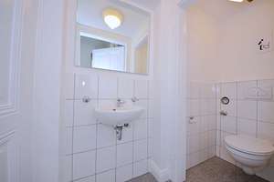 Vielseitiges Stadthaus in Bonn-Bad Godesberg – Die vollständige Adresse der Immobilie erhältst du vom Anbieter., 53173 Alt-Godesberg, Bonn – Vorschaubild 16