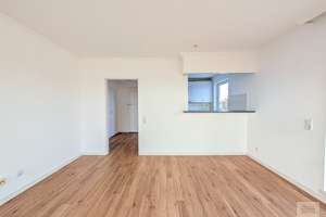 Rarität in Derendorf! 2-Raum Wohnung mit riesiger Dachterrasse – Die vollständige Adresse der Immobilie erhältst du vom Anbieter., 40476 Derendorf, Düsseldorf – Vorschaubild 3