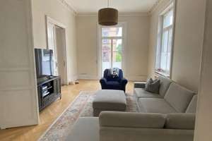*STYLISH ANTIQUE 2-STORY APARMTENT*
approx. 248m², 8-room, 5-bed, 2.25-bath, 2-balconies, 1-carport – Die vollständige Adresse der Immobilie erhältst du vom Anbieter., 65193 Nordost, Wiesbaden – Vorschaubild 2