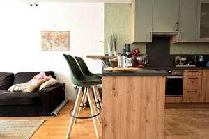 Bezugsfertige 3 Zimmer Wohnung mit Aufzug und offener Küche in Friedrichshain am Boxhagener Platz