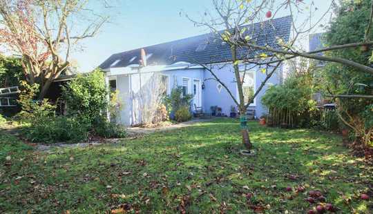 Bild von Willkommen zuhause: Gepflegte Doppelhaushälfte samt Garten in Citylage